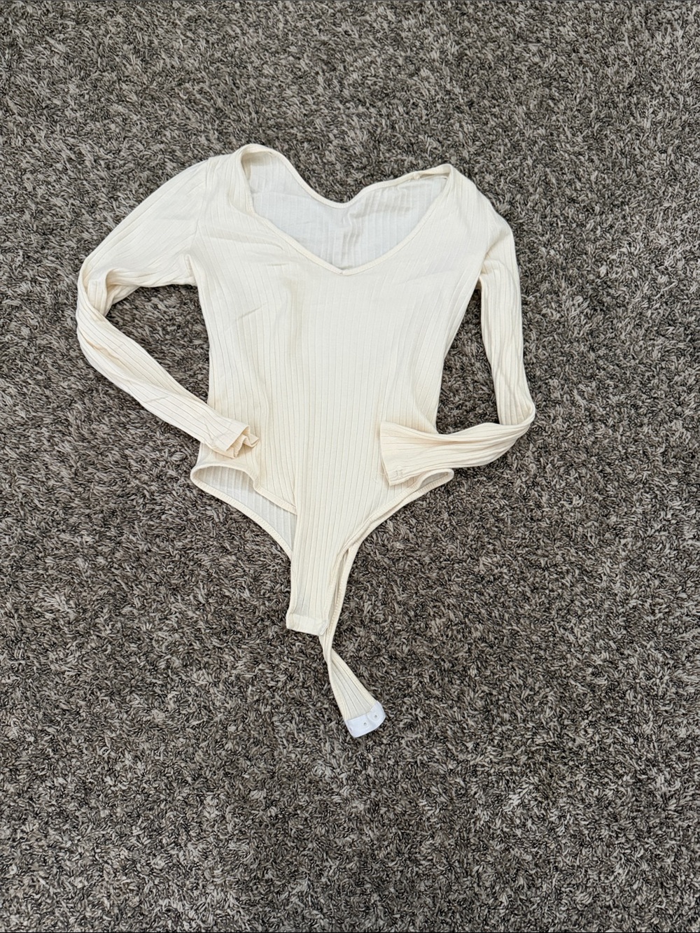 Ribbed Long Sleeve V-Neck Bodysuit in Cream
